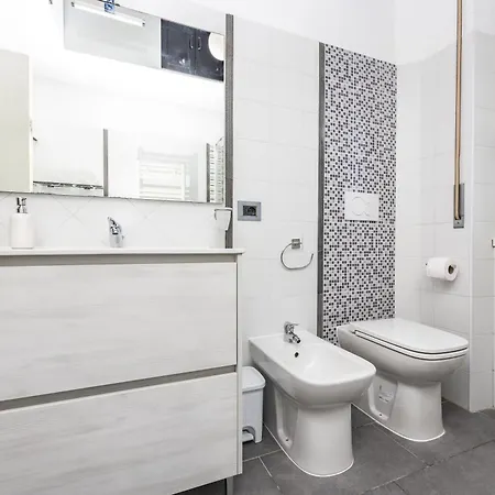Fly And Swim, 5 Guests Apartment Fiumicino
