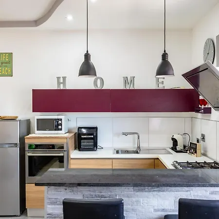 Fly And Swim, Glamour House Apartmán